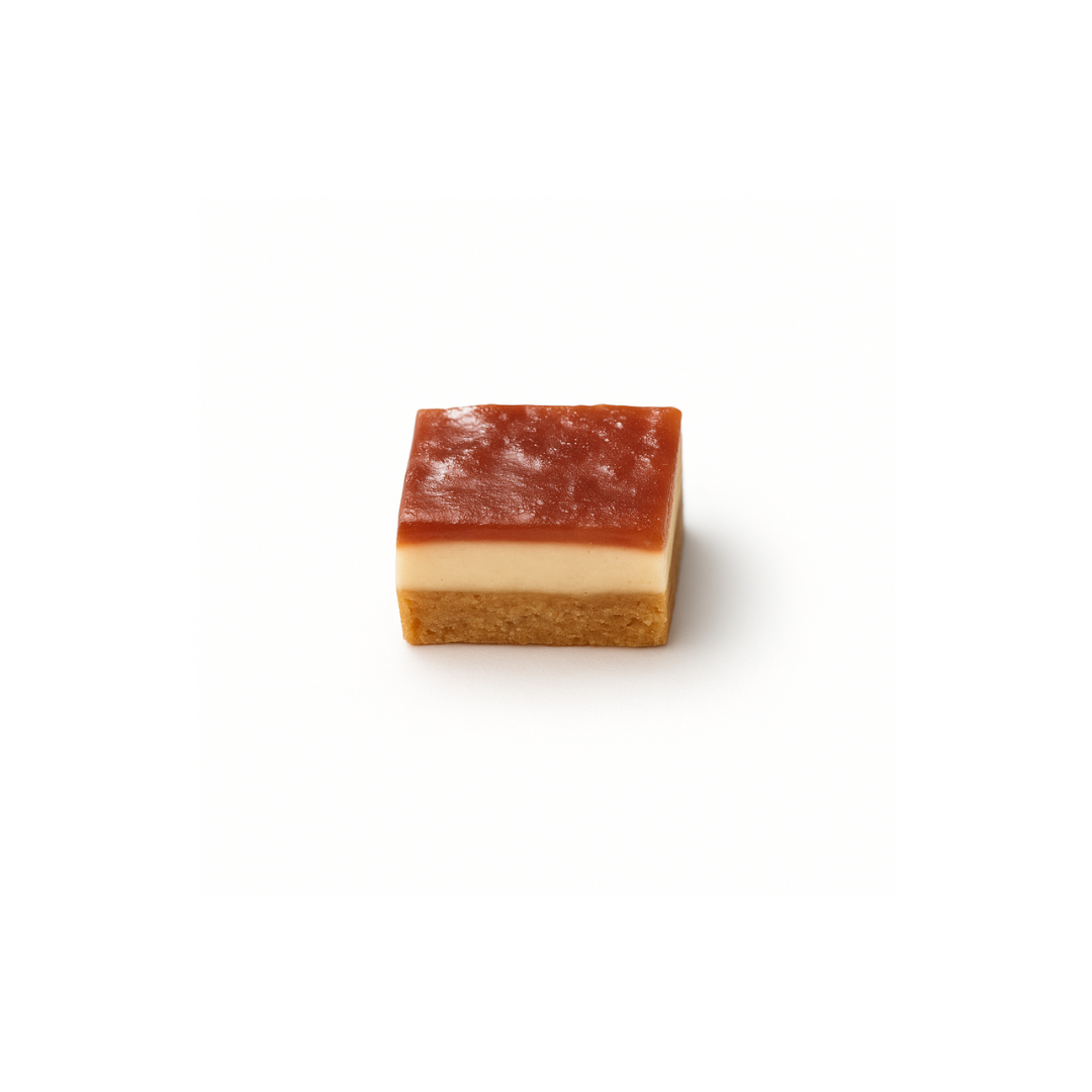 Amuse-bouche d'un mini sablé foie gras à la figue