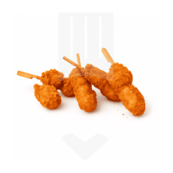 Assortiment de brochettes de poulet panées