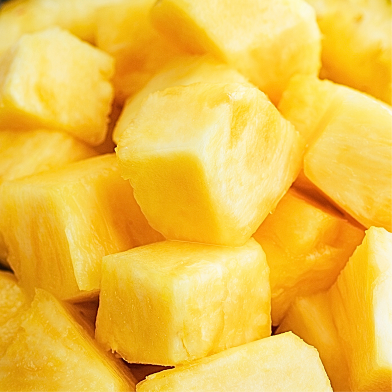 Morceaux ananas triés, coupés puis surgelés
